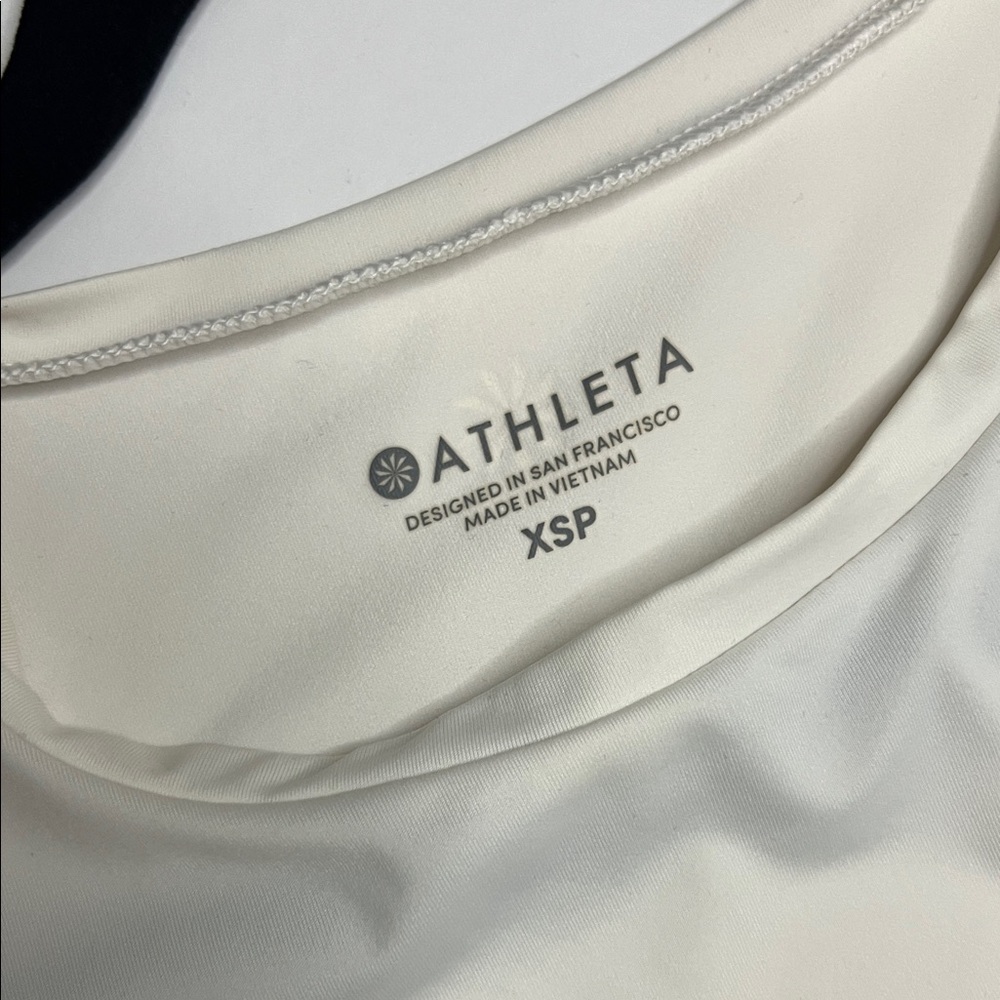 Women's Athleta Ivory Sleeveless Top XS - Picture 2 of 10